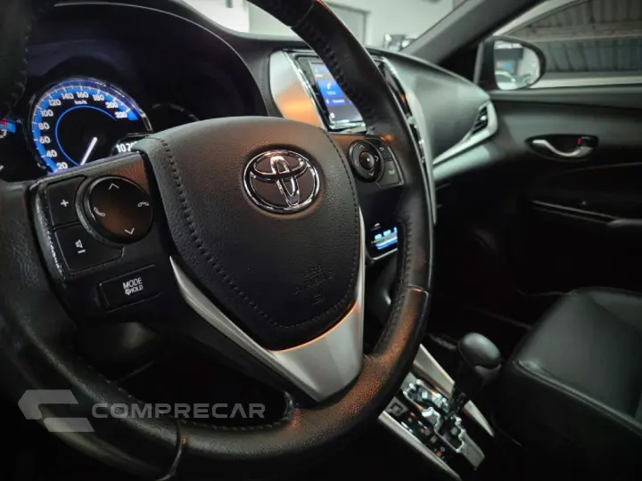 YARIS 1.5 16V FLEX XLS CONNECT MULTIDRIVE