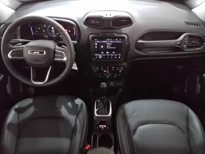 RENEGADE 1.3 T270 TURBO FLEX LONGITUDE AT6