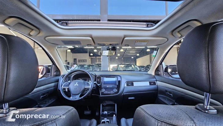 OUTLANDER 2.0 16V 160cv Aut.