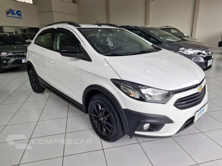 Onix Hatch 1.4 4P FLEX ACTIV AUTOMÁTICO