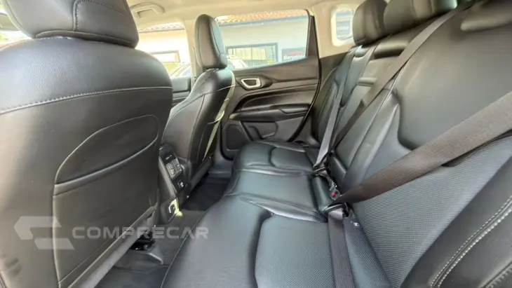 Compass 1.3 16V 4P FLEX SPORT T270 TURBO AUTOMÁTICO