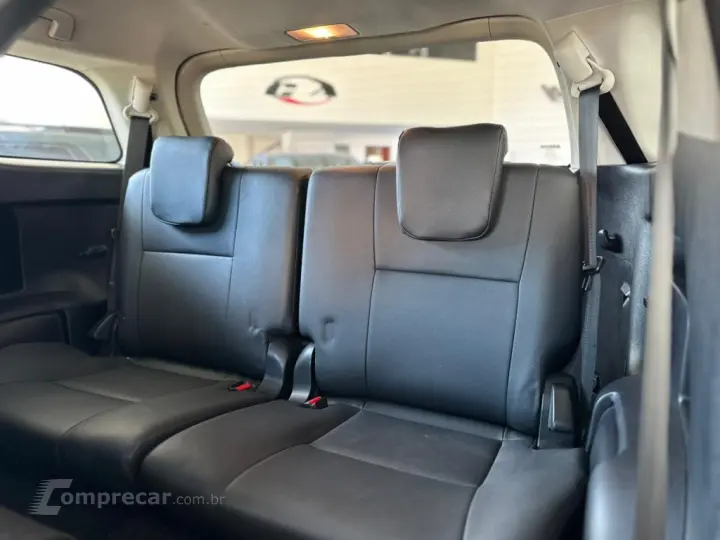 HILUX SW4 2.8 D-4D TURBO DIESEL SRX 7L 4X4 AUTOMÁTICO