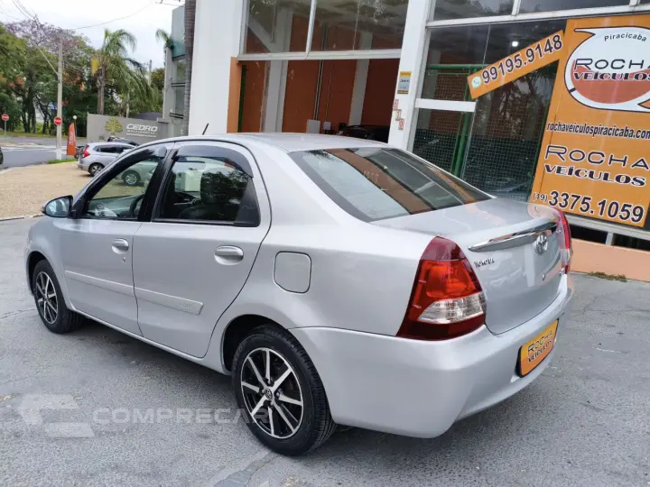 Etios Sedan 1.5 16V 4P FLEX XLS AUTOMÁTICO
