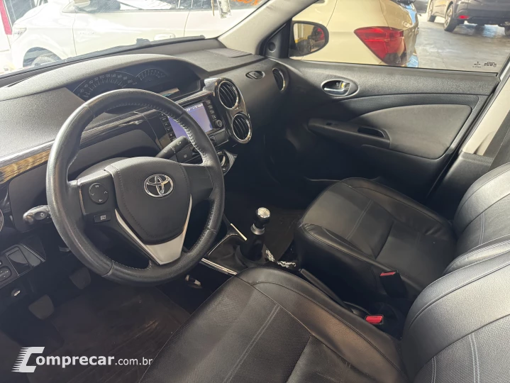 ETIOS 1.5 Platinum Sedan 16V