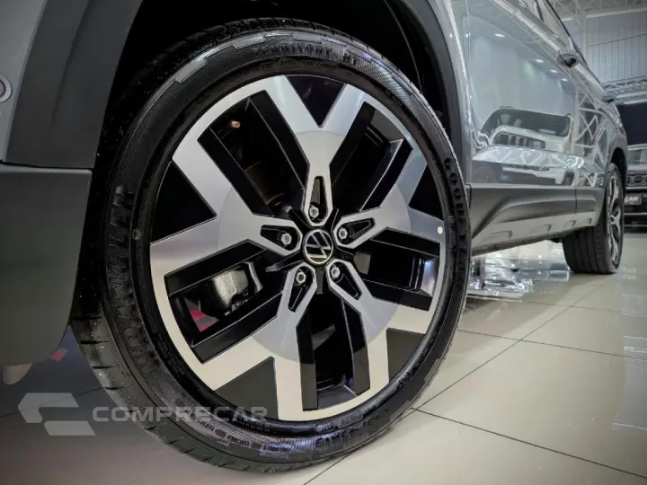 TAOS 1.4 250 TSI TOTAL FLEX HIGHLINE AUTOMÁTICO