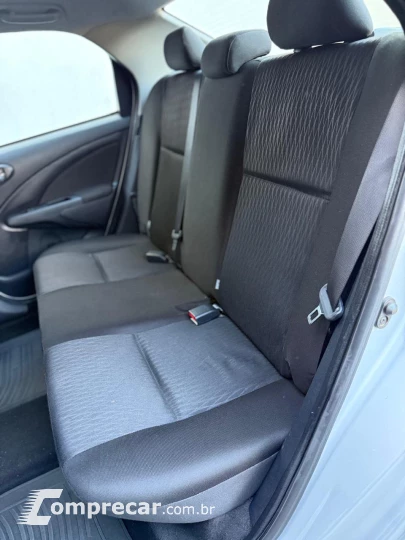 ETIOS 1.5 XS Sedan 16V