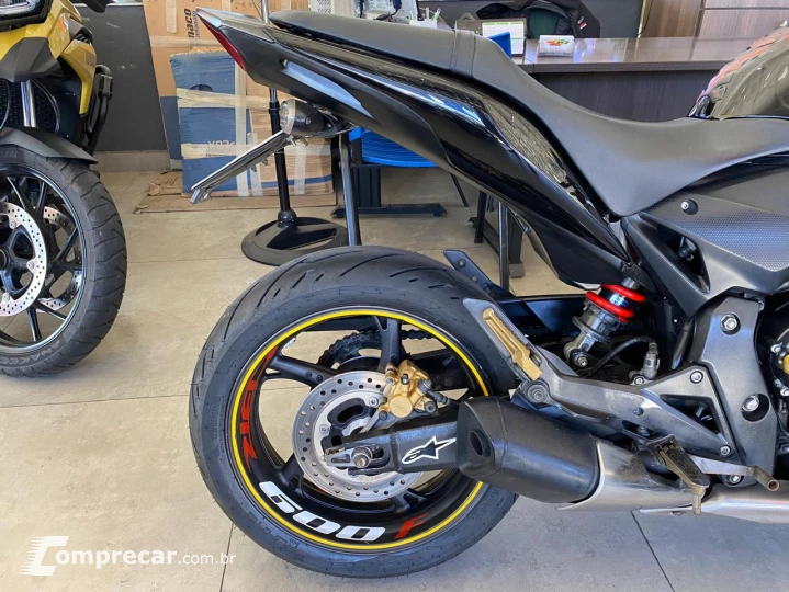 CBR 600 F
