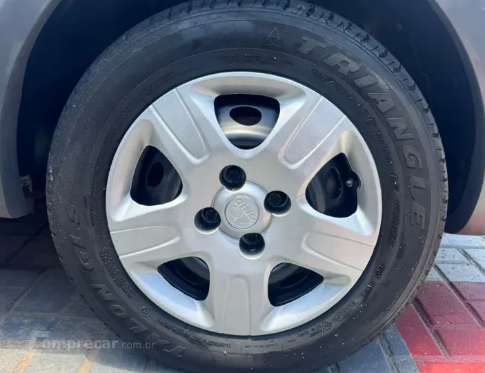 STRADA 1.4 MPI Hard Working CD 8V