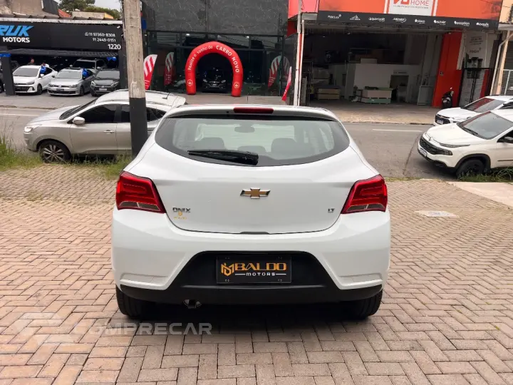 ONIX HATCH LT 1.0 8V FlexPower 5p Mec.
