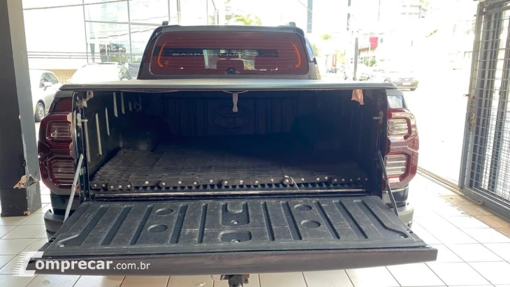 TOYOTA HILUX 2.8 SRV 4X4 CD 16V