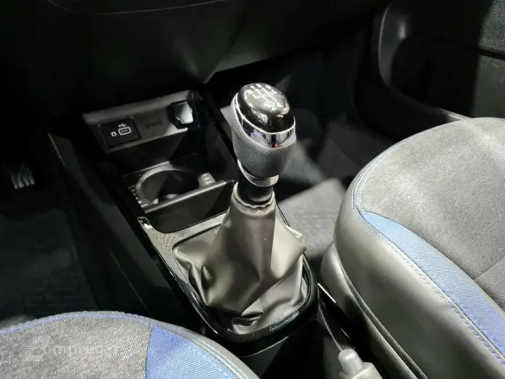 KWID 1.0 12V SCE FLEX INTENSE MANUAL