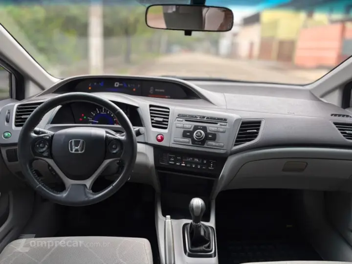 CIVIC 1.8 LXS 16V FLEX 4P AUTOMÁTICO