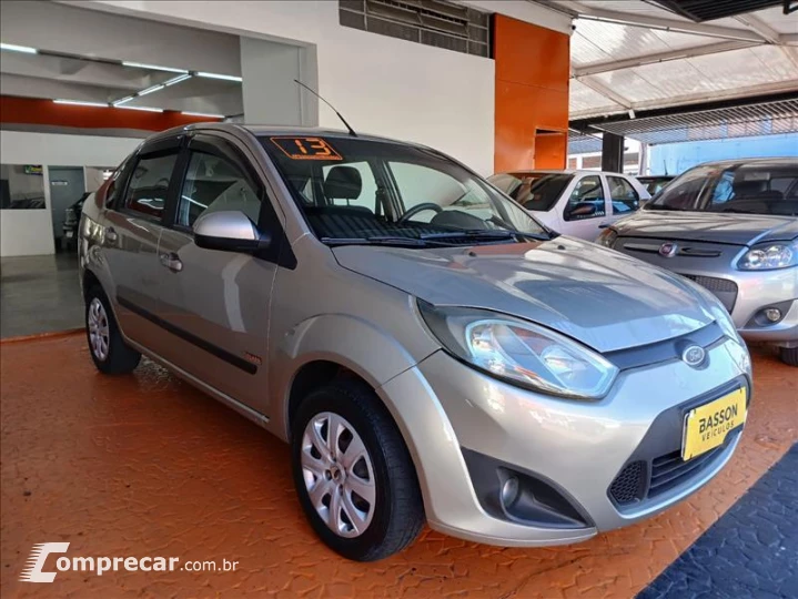 FIESTA 1.6 MPI Class Sedan 8V