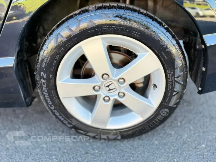 Civic Sedan LXS 1.8/1.8 Flex 16V Mec. 4p