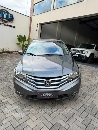 CITY Sedan LX 1.5 Flex 16V 4p Aut.