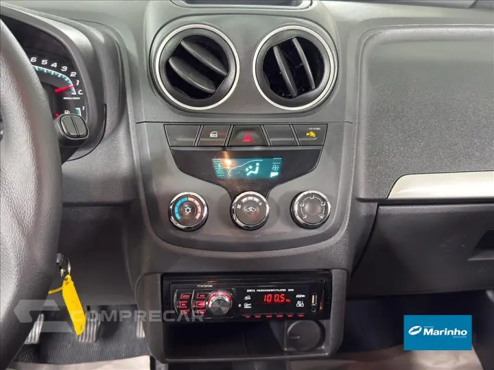 MONTANA 1.4 MPFI LS CS 8V FLEX 2P MANUAL