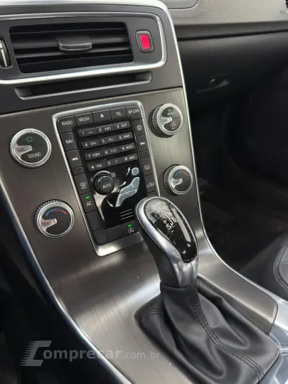 S60 2.0 T5 Momentum 16V Turbo