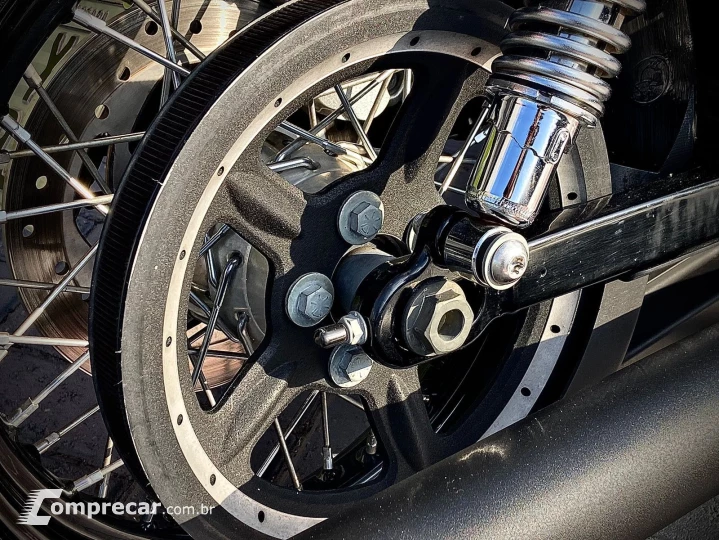 XL 1200 CB