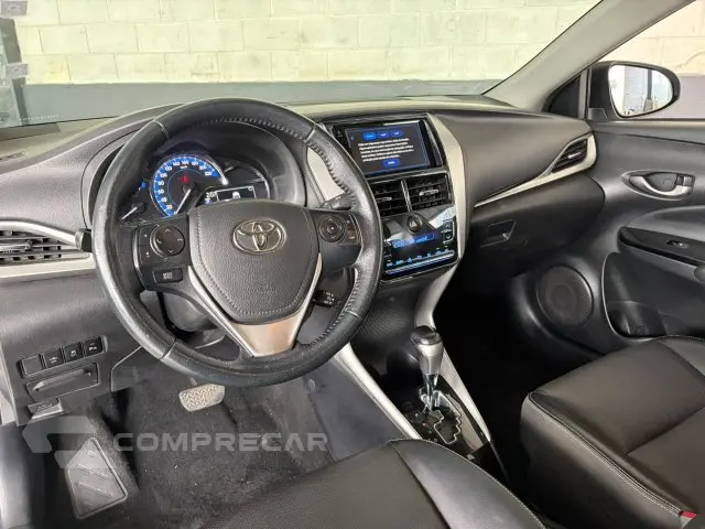 YARIS SEDAN - 1.5 16V SEDAN XS CONNECT MULTIDRIVE