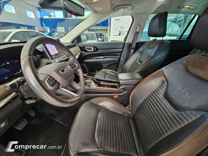 COMMANDER 1.3 T270 TURBO FLEX LIMITED AT6