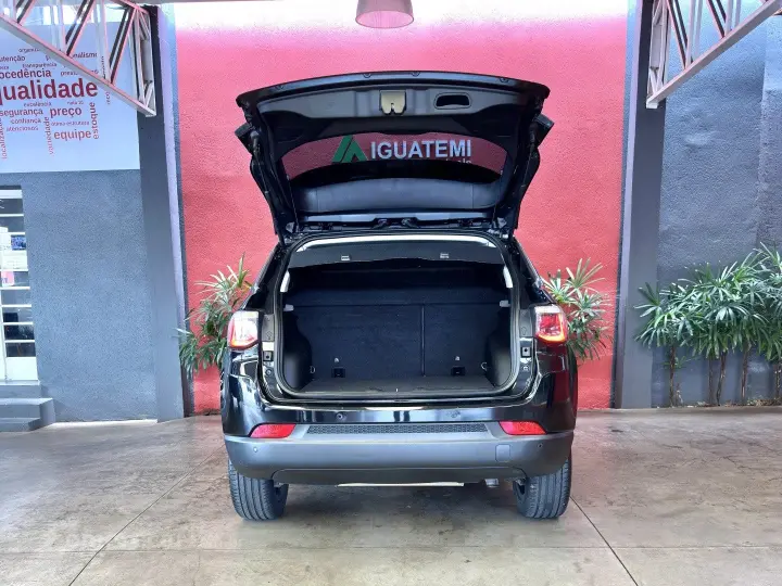 COMPASS 2.0 16V FLEX LONGITUDE AUTOMÁTICO