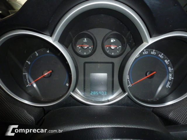 CRUZE 1.4 LT