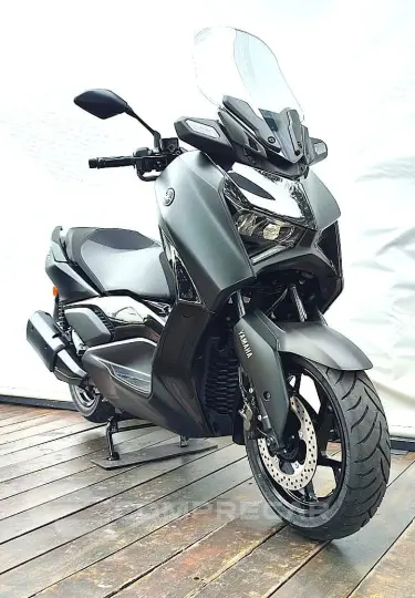 YAMAHA XMAX 250 CONNECTED ABS