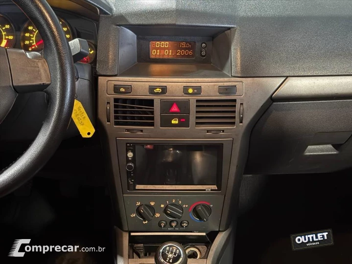 VECTRA 2.0 MPFI EXPRESSION 8V 140CV FLEX 4P MANUAL