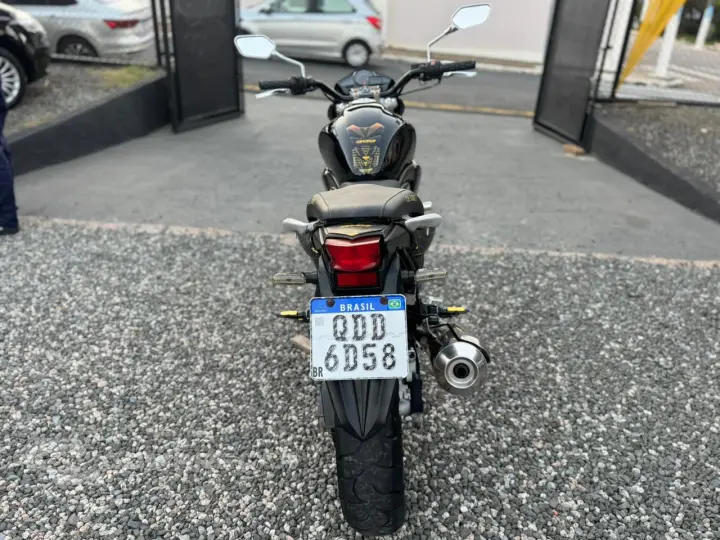 CB300R