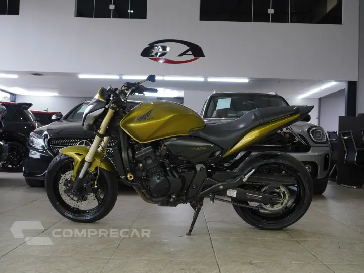 CB 600F HORNET