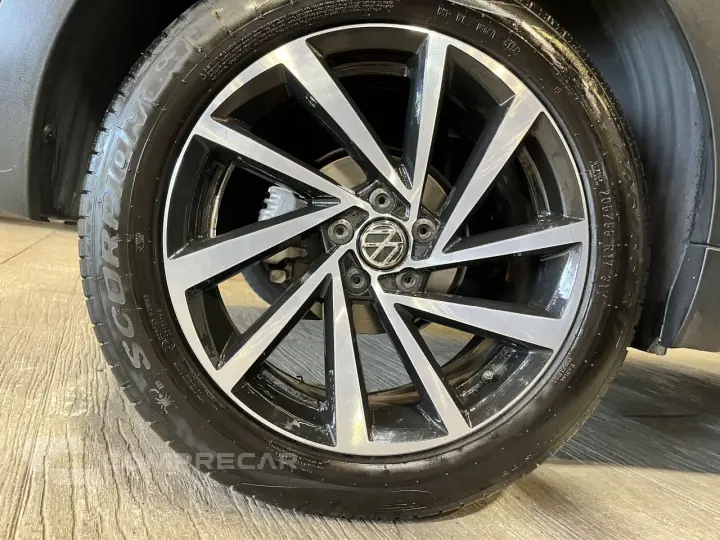 T-Cross 1.4 4P 250 TSI FLEX HIGHLINE AUTOMÁTICO