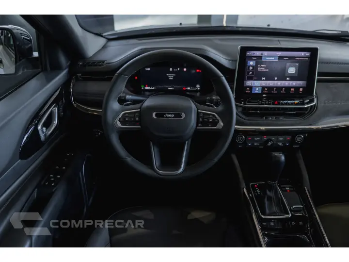 COMMANDER 2.2 TURBO DIESEL OVERLAND AT9