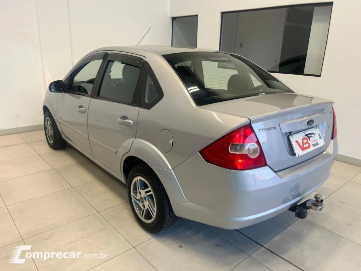 FIESTA 1.6 MPI CLASS SEDAN 8V FLEX 4P MANUAL