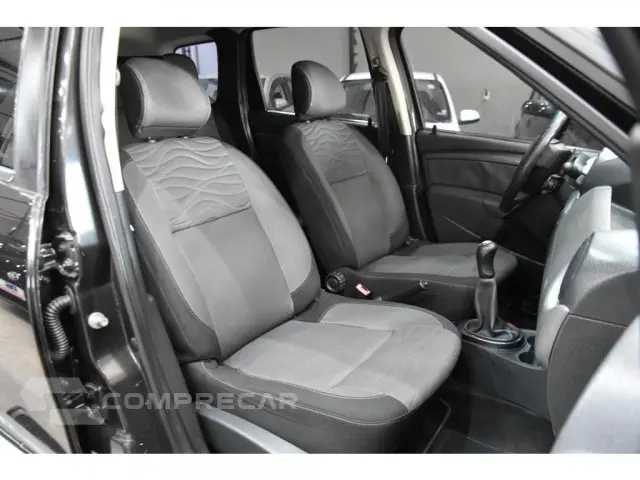 DUSTER - 1.6 4X2 16V 4P MANUAL