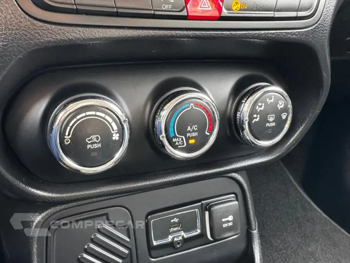 RENEGADE 1.8 16V Sport