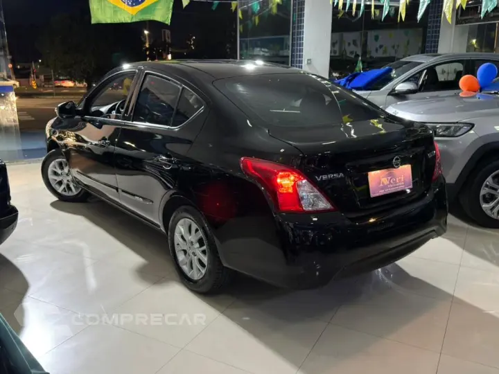 VERSA SV 1.6 16V FlexStart 4p Mec.