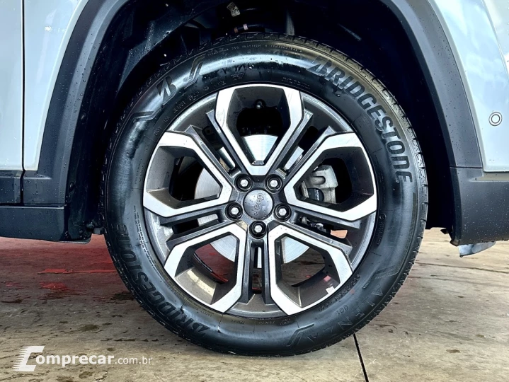 COMMANDER 1.3 T270 TURBO FLEX LIMITED AT6