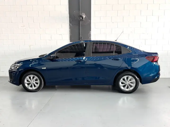 ONIX SEDAN Plus LT 1.0 12V TB Flex Aut.