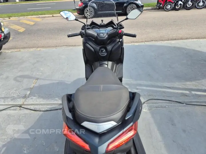 XMAX