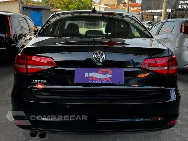 JETTA - 2.0 COMFORTLINE 4P TIPTRONIC