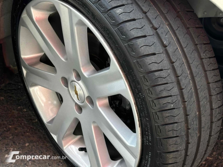 ASTRA 2.0 MPFI COMFORT SEDAN 8V FLEX 4P MANUAL