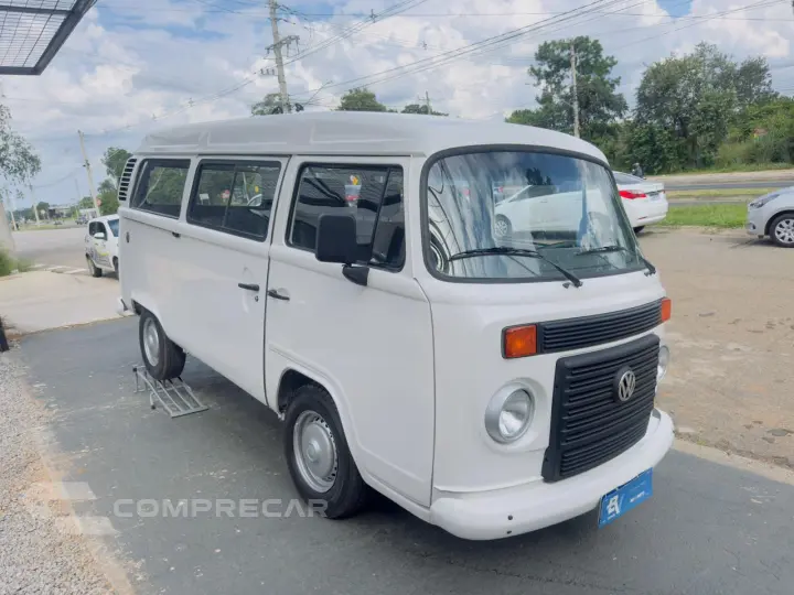 Kombi 1.4 FLEX STD 9 LUGARES