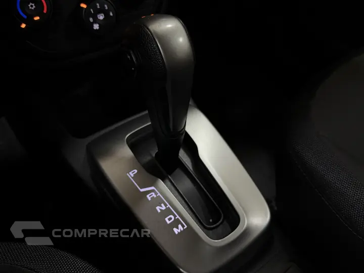 SPIN 1.8 LT 8V FLEX 4P AUTOMÁTICO