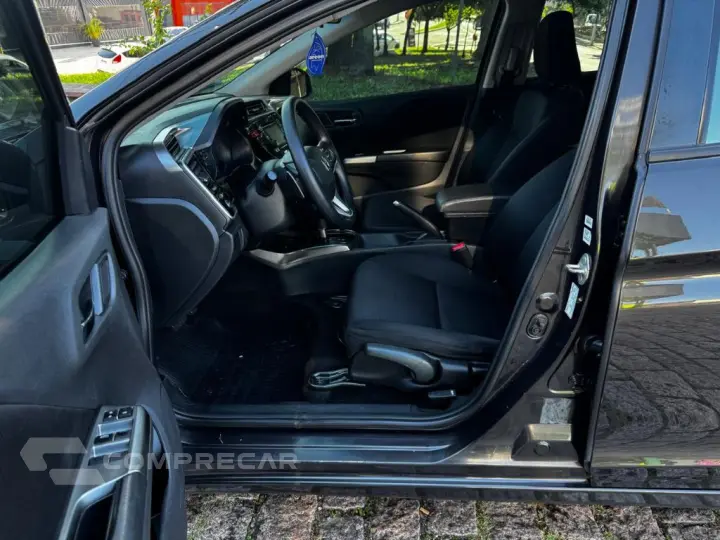 CITY Sedan EX 1.5 Flex 16V 4p Aut.