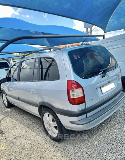 Zafira 2.0 4P FLEX ELEGANCE AUTOMÁTICO