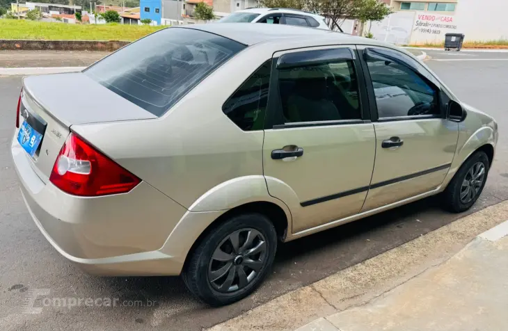 FIESTA 1.0 MPI Sedan 8V