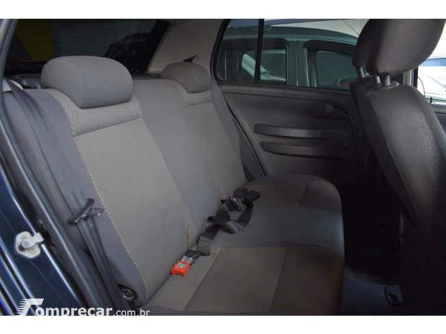 FOX - 1.0 MI 8V 4P MANUAL
