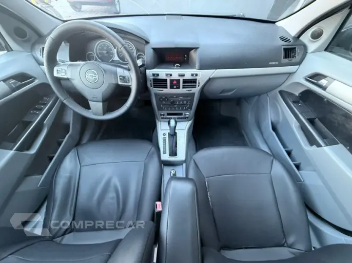 VECTRA 2.0 MPFI Elegance 8V