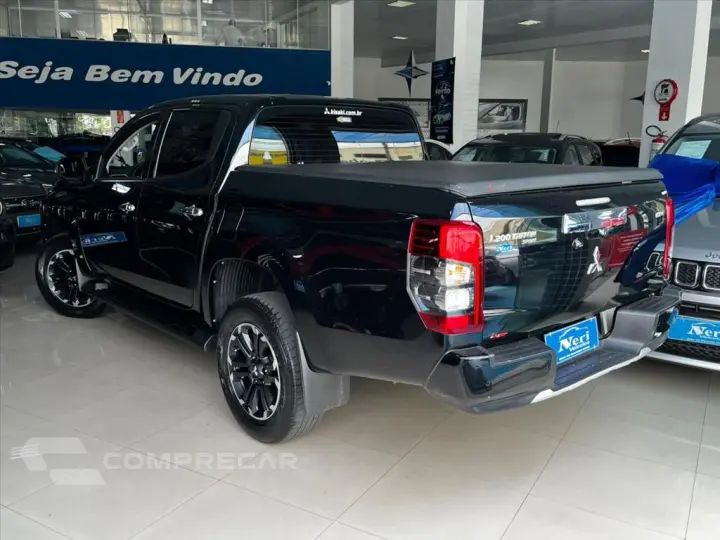 L200 TRITON 2.4 16V TURBO DIESEL SPORT HPE CD 4P