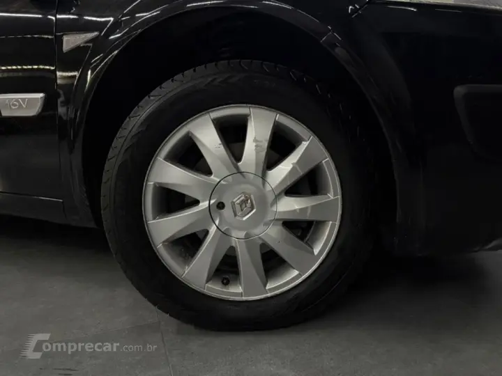 MEGANE 1.6 DYNAMIQUE GRAND TOUR 16V FLEX 4P MANUAL